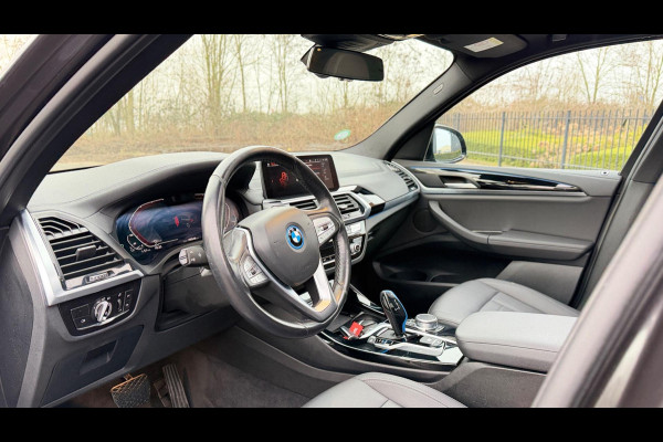 BMW iX3 Executive 80 kWh SOH 94% PANORAMADAK LEER APPLE-CARPLAY LED-XENON