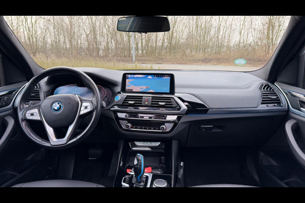 BMW iX3 Executive 80 kWh SOH 94% PANORAMADAK LEER APPLE-CARPLAY LED-XENON