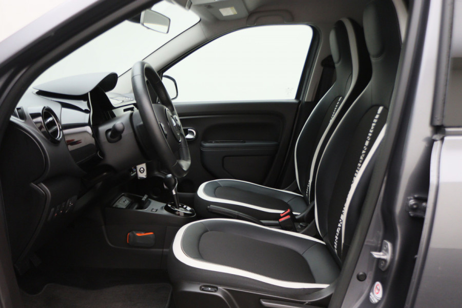 Renault Twingo Z.E. R80 E-Tech Série Limitée Urban Night 22 kWh Standkachel, Camera, Stoelverwarming, Cruise, Apple Carplay, DAB, 16''