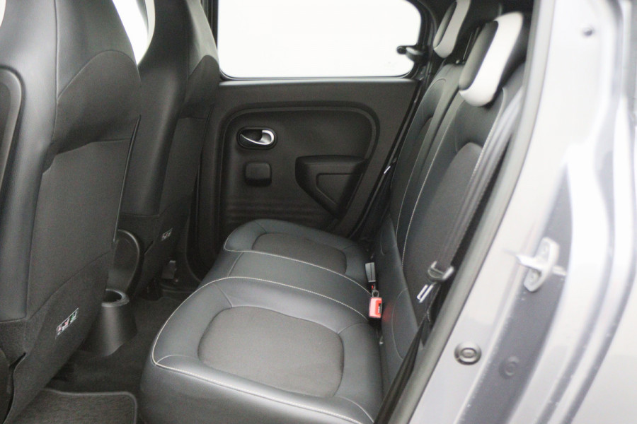 Renault Twingo Z.E. R80 E-Tech Série Limitée Urban Night 22 kWh Standkachel, Camera, Stoelverwarming, Cruise, Apple Carplay, DAB, 16''