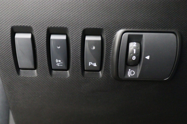 Renault Twingo Z.E. R80 E-Tech Série Limitée Urban Night 22 kWh Standkachel, Camera, Stoelverwarming, Cruise, Apple Carplay, DAB, 16''