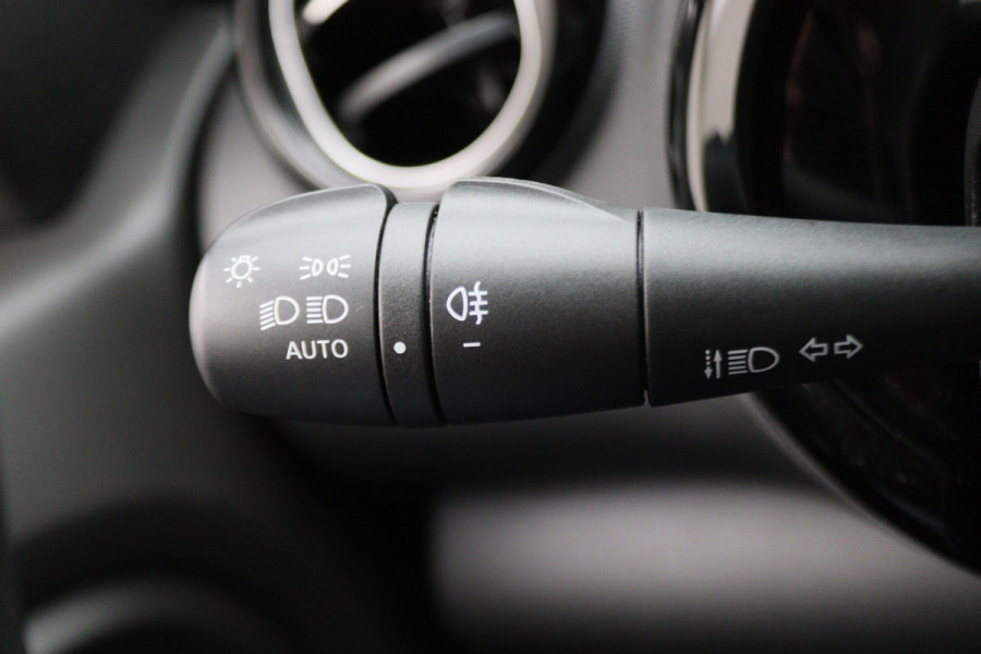 Renault Twingo Z.E. R80 E-Tech Série Limitée Urban Night 22 kWh Standkachel, Camera, Stoelverwarming, Cruise, Apple Carplay, DAB, 16''