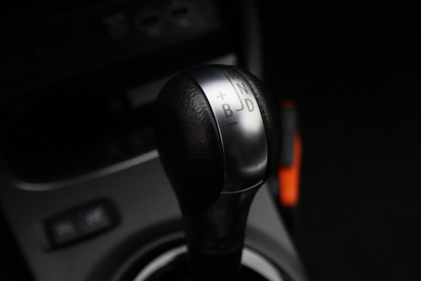 Renault Twingo Z.E. R80 E-Tech Série Limitée Urban Night 22 kWh Standkachel, Camera, Stoelverwarming, Cruise, Apple Carplay, DAB, 16''