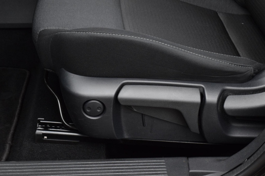 Nissan QASHQAI 1.3 MHEV N-Style|360 camera|Carplay|Trekhaak