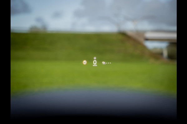 Mazda 3 2.0 e-SkyActiv-X M Hybrid 180 Luxury Leder|HeadUp display