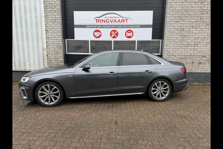 Audi A4 Limousine 35 TFSI Launch edition Sport automaat
