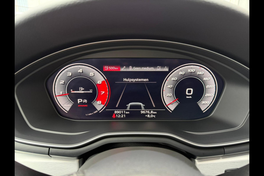 Audi A4 Limousine 35 TFSI Launch edition Sport automaat