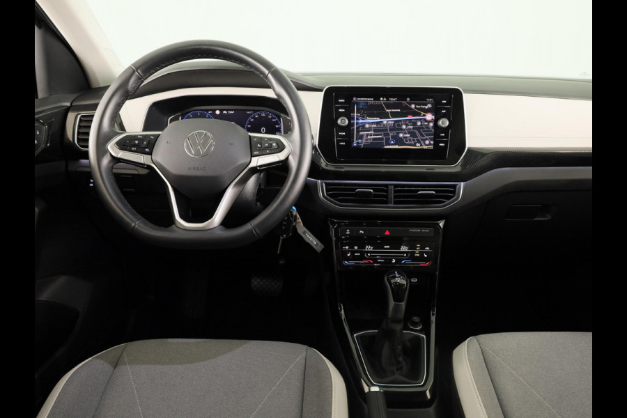 Volkswagen T-Cross 1.0 TSI Style 115PK DSG | Navigatie | Parkeercamera | 18"LM velgen | Matrix koplampen |