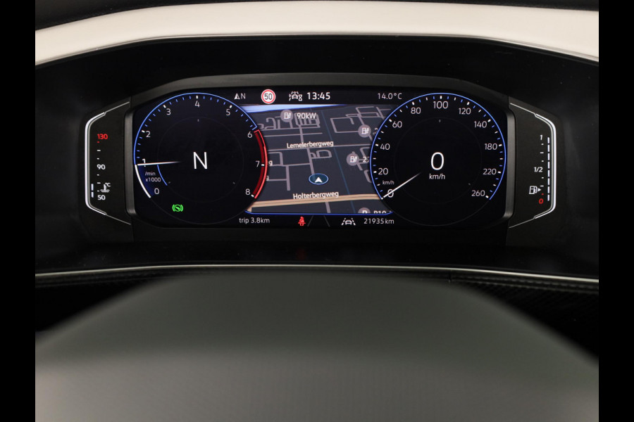 Volkswagen T-Cross 1.0 TSI Style 115PK DSG | Navigatie | Parkeercamera | 18"LM velgen | Matrix koplampen |