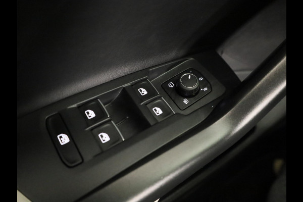 Volkswagen T-Cross 1.0 TSI Style 115PK DSG | Navigatie | Parkeercamera | 18"LM velgen | Matrix koplampen |