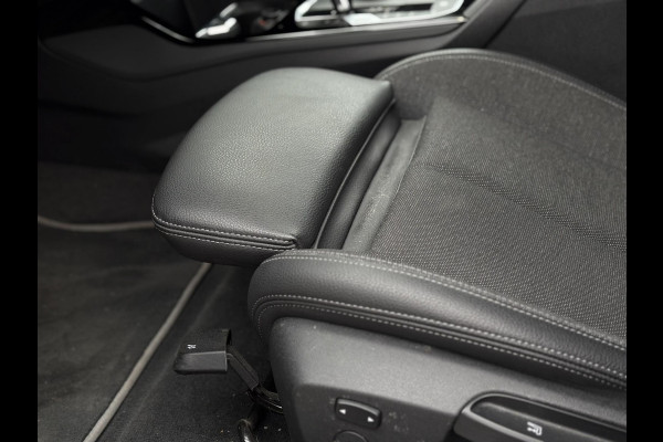 BMW 1-serie 118i High Executive Edition | Navi, PDC, Carplay/Android, Cruise, Stoelverw., Climate | Goed onderhouden |