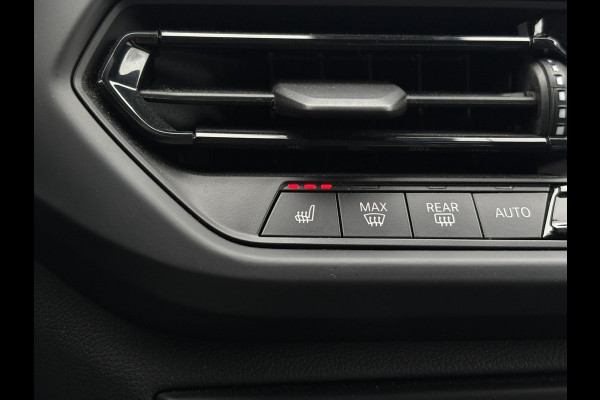 BMW 1-serie 118i High Executive Edition | Navi, PDC, Carplay/Android, Cruise, Stoelverw., Climate | Goed onderhouden |