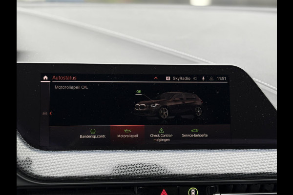 BMW 1-serie 118i High Executive Edition | Navi, PDC, Carplay/Android, Cruise, Stoelverw., Climate | Goed onderhouden |