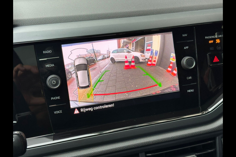 Volkswagen Polo 1.0 TSI R-Line Aut Navi Camera Carplay Pano