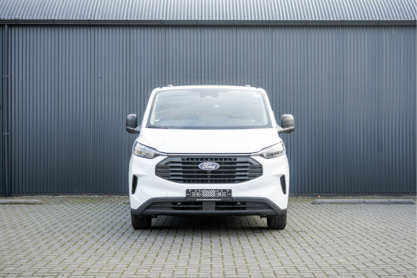 Ford Transit Custom 2.0 TDCI L2H1 | 130PK | CarPlay | Navi | Camera | LED | Cruise | Airco | 3-Zits