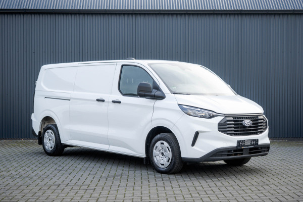Ford Transit Custom 2.0 TDCI L2H1 | 130PK | CarPlay | Navi | Camera | LED | Cruise | Airco | 3-Zits