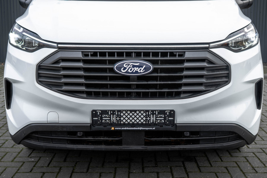 Ford Transit Custom 2.0 TDCI L2H1 | 130PK | CarPlay | Navi | Camera | LED | Cruise | Airco | 3-Zits
