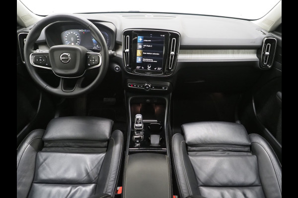 Volvo XC40 1.5 T5 Recharge Inscription | Panoramadak | Leder | Trekhaak | Pilot Assist | Harman/Kardon | 360 | Keyless