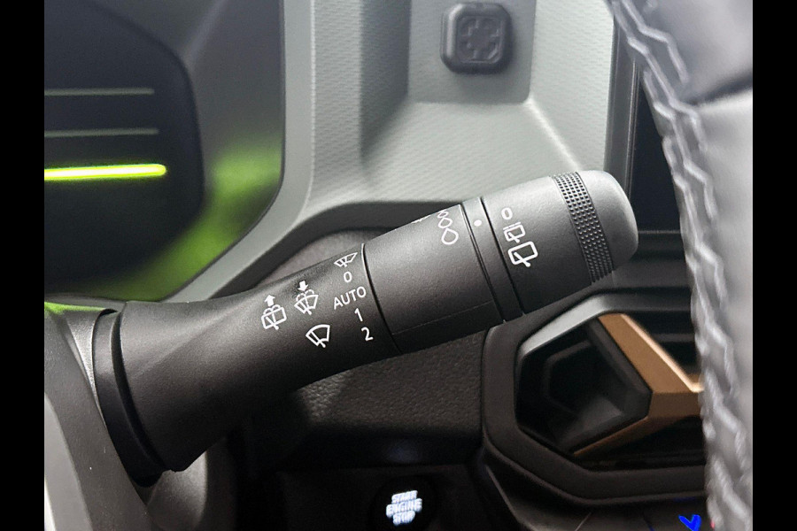 Dacia Duster 1.6 Hybrid 140 Extreme 360-CAMERA | CARPLAY | WINTER-PACK