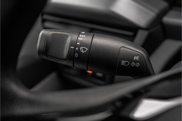 Ford Transit Custom 2.0 TDCI L2H1 | 130PK | CarPlay | Navi | Camera | LED | Cruise | Airco