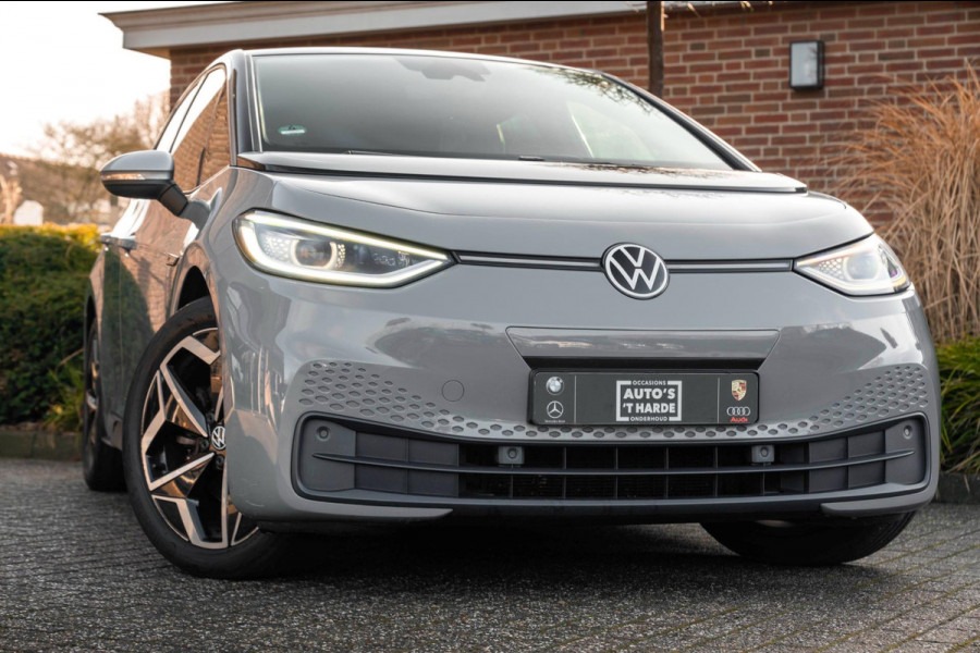 Volkswagen ID.3 First Plus 58 kWh 1e Eig Sfeerverlichting IQ Light Keyless Adaptive Camera Stoelverwarming 19''