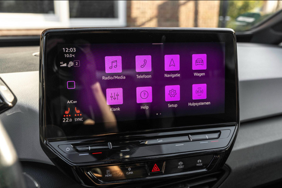 Volkswagen ID.3 First Plus 58 kWh 1e Eig Sfeerverlichting IQ Light Keyless Adaptive Camera Stoelverwarming 19''