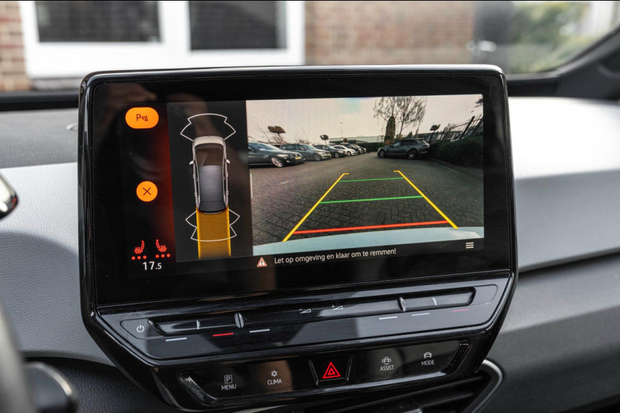 Volkswagen ID.3 Business 58 kWh PRO Adaptive IQ Light Sfeer Camera Stoelverwarming LED 18''