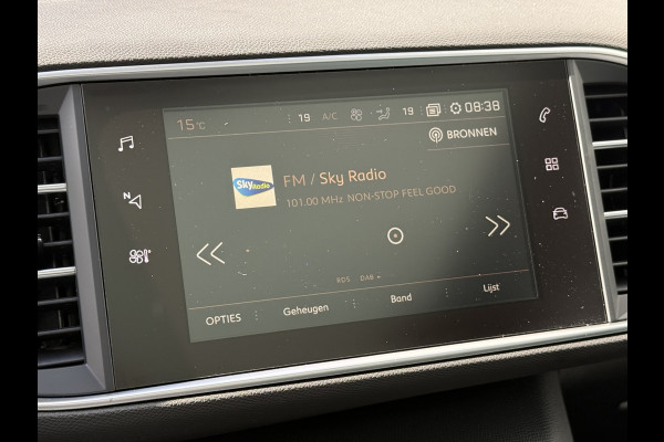 Peugeot 308 SW BWJ 2018 | 1.2PT 111PK Executive | LEER | PANO DAK | CLIMA | NAVI | CRUISE |