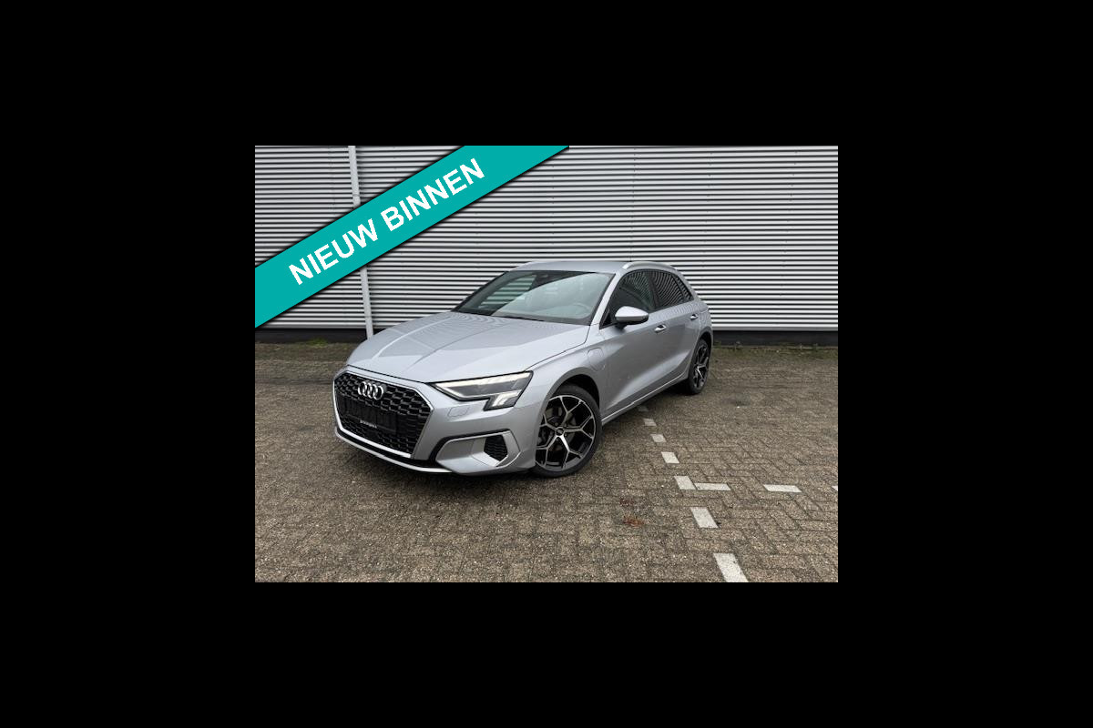 Audi A3 Sportback 40 TFSI e Advanced edition 205PK,Carplay,Virtual,Cruise,LED,Parkcontrol,Stoelverwarming