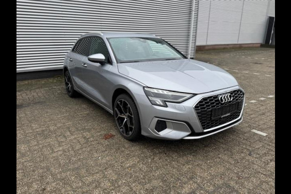 Audi A3 Sportback 40 TFSI e Advanced edition 205PK,Carplay,Virtual,Cruise,LED,Parkcontrol,Stoelverwarming