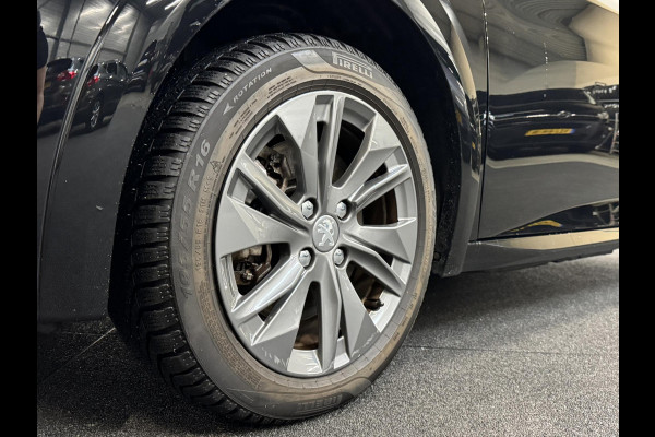 Peugeot e-208 EV Active Pack 50 kWh Navigatie Apple Carplay/Android Auto Parkeersensoren achter  Cruise Control  Climate Control Lichtmetalen velgen