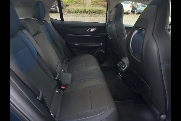 Lynk & Co 01 1.5 l Pano l Infinity Sound l ACC l Camera l IZGST l