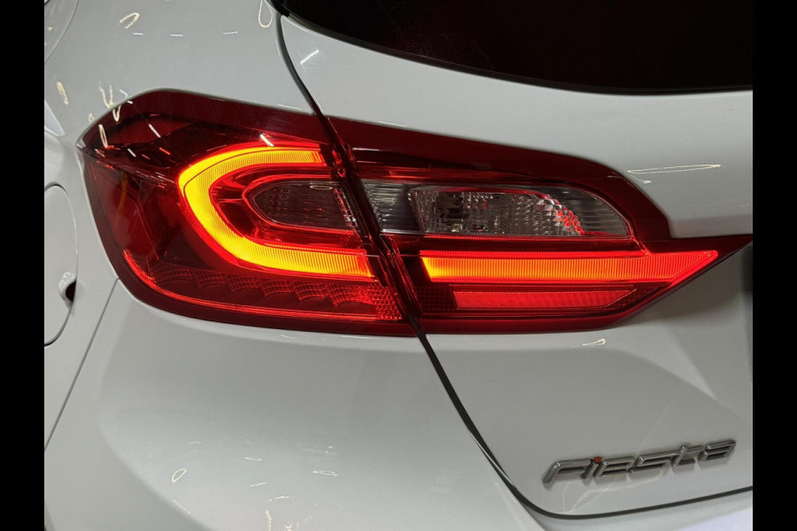 Ford Fiesta 1.0 EcoBoost St Line Garantie Carplay StoelVW Cruise Navi Clima Led Lane Dab Rijklaar