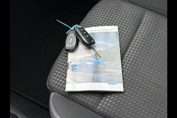 Ford FOCUS Wagon BWJ 2021 | 1.0T 124PK Hybrid Trend Edition | CAMERA A | SPORTSTOELEN | NAVI | PDC 2X | AIRCO | LICHTMETAAL | ARPLAY | DAB | CRUISE |