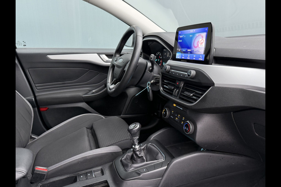 Ford FOCUS Wagon BWJ 2021 | 1.0T 124PK Hybrid Trend Edition | CAMERA A | SPORTSTOELEN | NAVI | PDC 2X | AIRCO | LICHTMETAAL | ARPLAY | DAB | CRUISE |