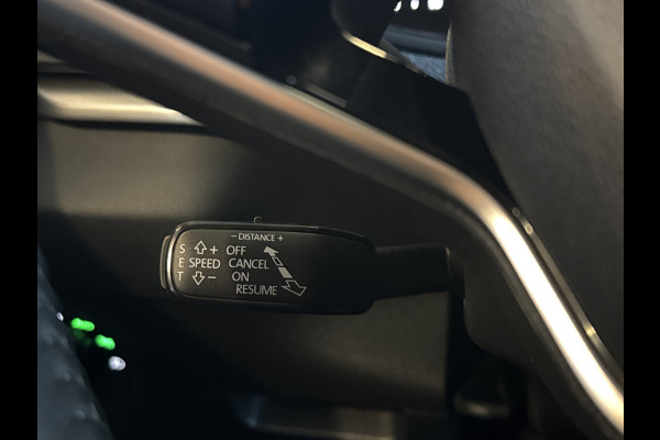 Škoda Karoq TSI 115PK SELECTION CARPLAY/LED/ECC