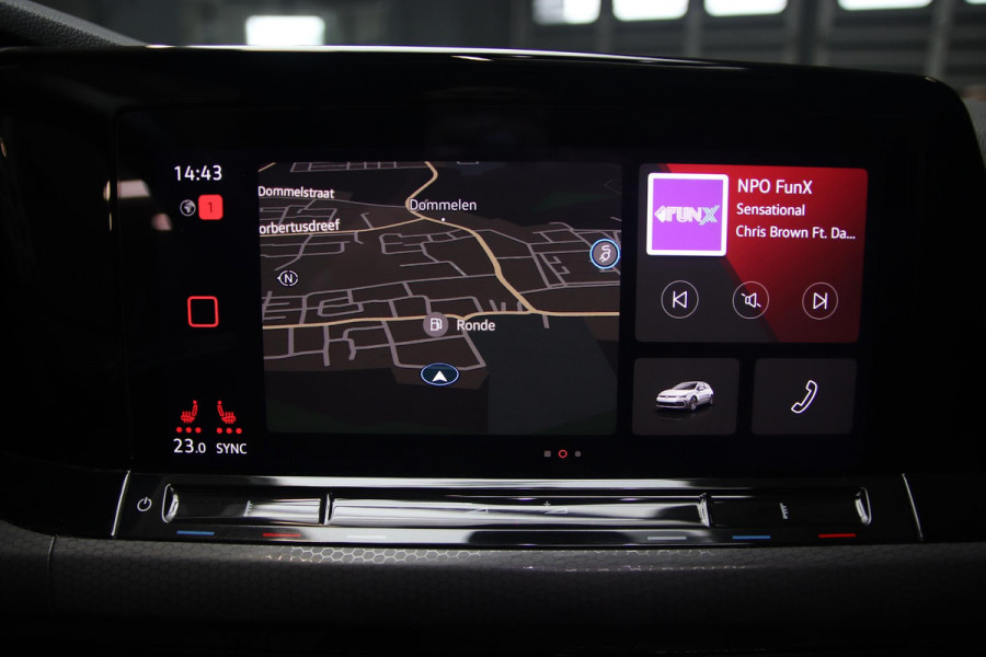 Volkswagen Golf 2.0 TSI GTI IQ LED-PANO-BTW