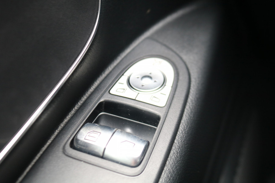 Mercedes-Benz eVito eVito 112 L3 60 kWh Led Achterklep