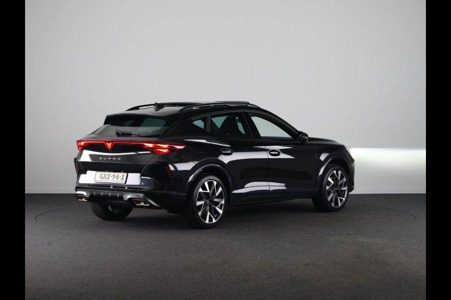 CUPRA Formentor 1.5 TSI e-Hybrid Business 204PK | Panoramadak | 19 Inch | Elektrisch Verstelbare Stoel | Intelligent Drive |