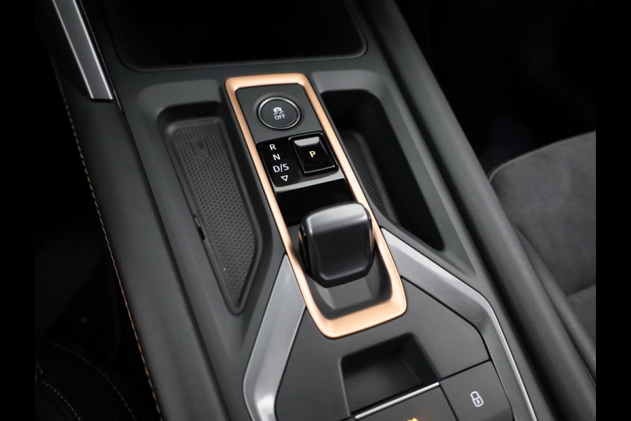 CUPRA Formentor 1.5 TSI e-Hybrid Business 204PK | Panoramadak | 19 Inch | Elektrisch Verstelbare Stoel | Intelligent Drive |