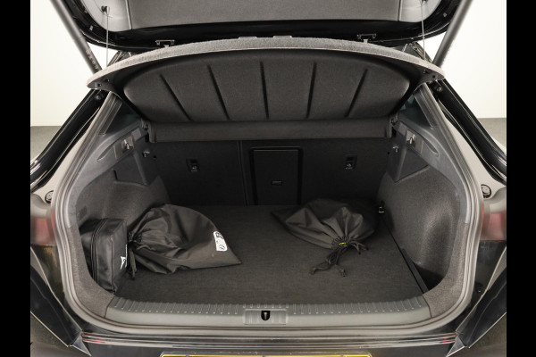 CUPRA Formentor 1.5 TSI e-Hybrid Business 204PK | Panoramadak | 19 Inch | Elektrisch Verstelbare Stoel | Intelligent Drive |