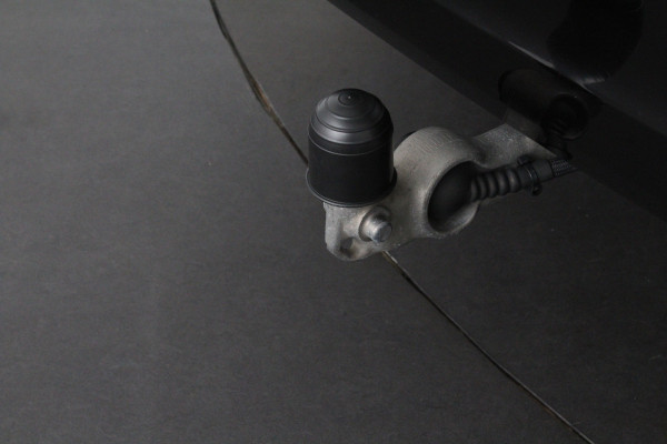 Volvo XC60 2.0 T6 Plug-in hybrid AWD Inscription Pano.schuif/Black Optiek/Leer/Memory/Trekhaak/Wood interior/Plug-in Hybride