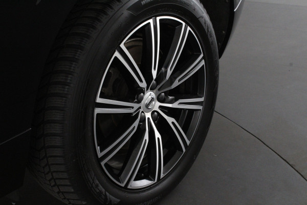 Volvo XC60 2.0 T6 Plug-in hybrid AWD Inscription Pano.schuif/Black Optiek/Leer/Memory/Trekhaak/Wood interior/Plug-in Hybride