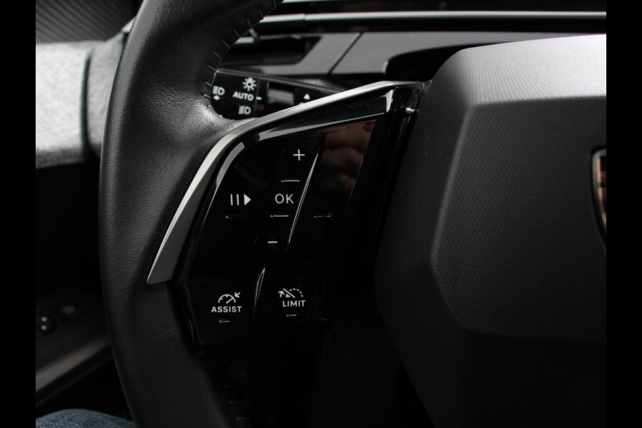 Peugeot 5008 1.2 Hybrid 145pk Automaat Allure 7p | Navigatie | Apple Carplay/Android Auto | Camera | Climate control | Dab | Led | Keyless start | Lichtmetalen Velgen | Parkeer sensoren