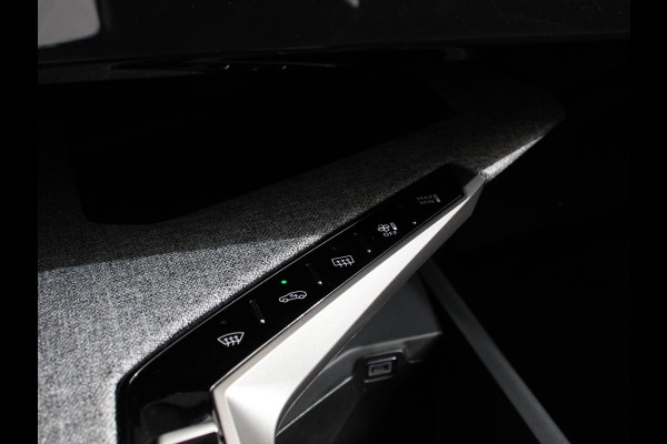 Peugeot 5008 1.2 Hybrid 136pk Allure Automaat | Navigatie | Apple Carplay/Android Auto | Cruise control | Climate control | LED | Parkeersensoren | Camera | Radio