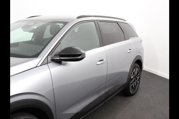 Peugeot 5008 1.2 Hybrid 136pk Allure Automaat | Navigatie | Apple Carplay/Android Auto | Cruise control | Climate control | LED | Parkeersensoren | Camera | Radio