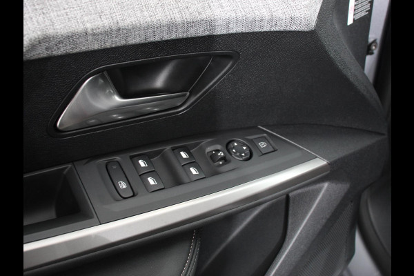 Peugeot 5008 1.2 Hybrid 145pk Automaat Allure 7p | Navigatie | Apple Carplay/Android Auto | Camera | Climate control | Dab | Led | Keyless start | Lichtmetalen Velgen | Parkeer sensoren