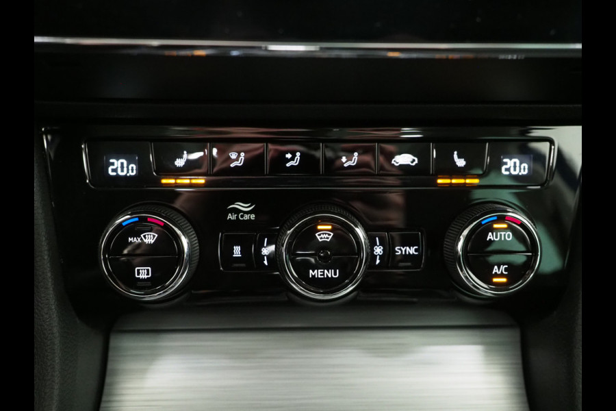Škoda Superb Combi 1.4 TSI iV 218PK | Panoramadak | Virtual | Adaptive Cruise | Stoelverwarming | DAB | PDC | Carplay