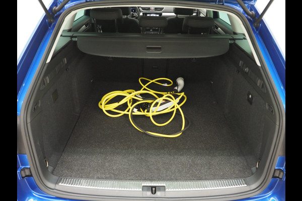 Škoda Superb Combi 1.4 TSI iV 218PK | Panoramadak | Virtual | Adaptive Cruise | Stoelverwarming | DAB | PDC | Carplay