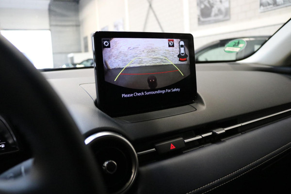 Mazda 2 1.5 Skyactiv-G Luxury | CARPLAY | NAVI | HEADUP | NAP | NL AUTO |